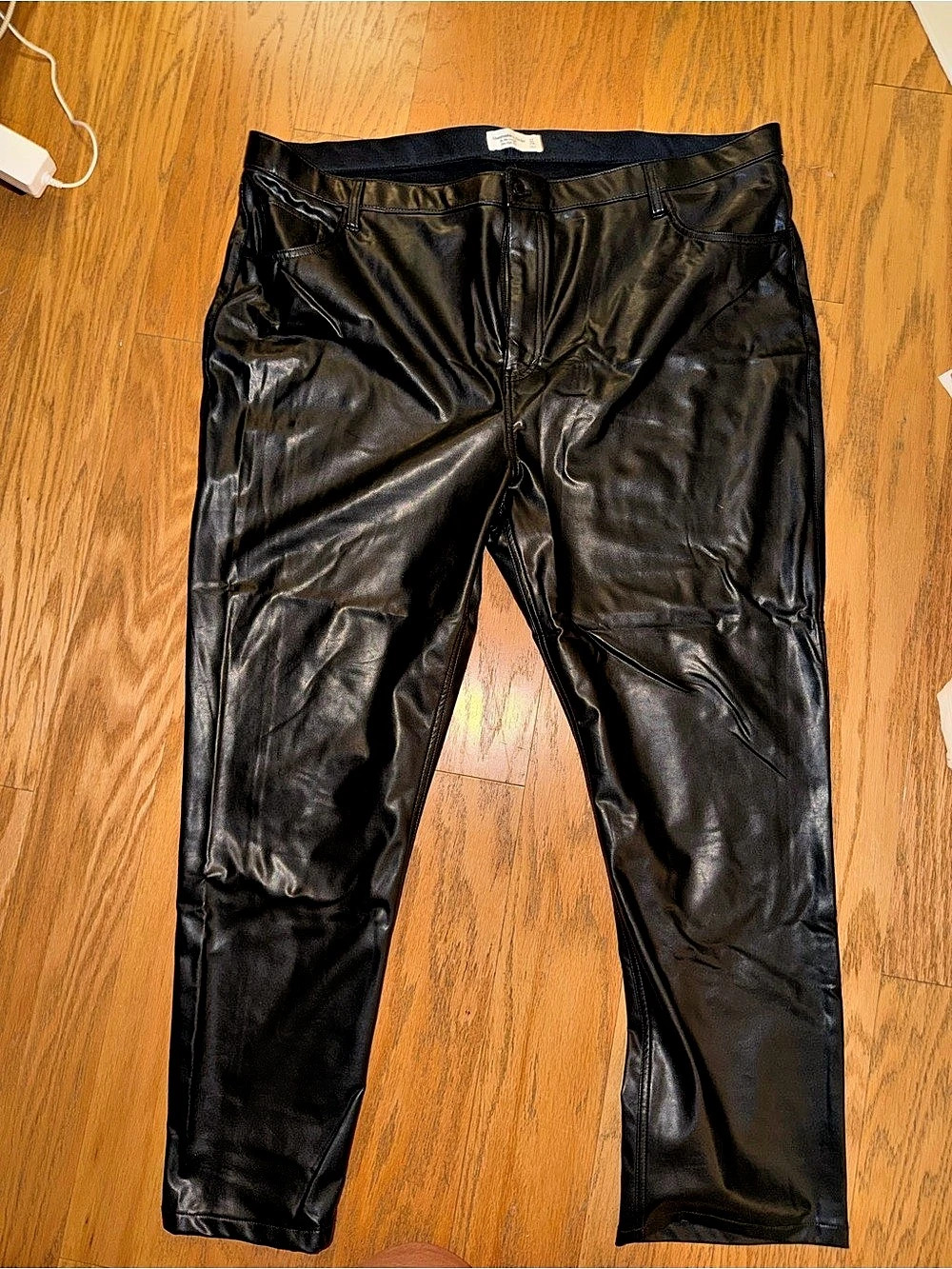 Abercrombie & Fitch The 90s Straight Black High Rise Pants Size 37 (24) Like New